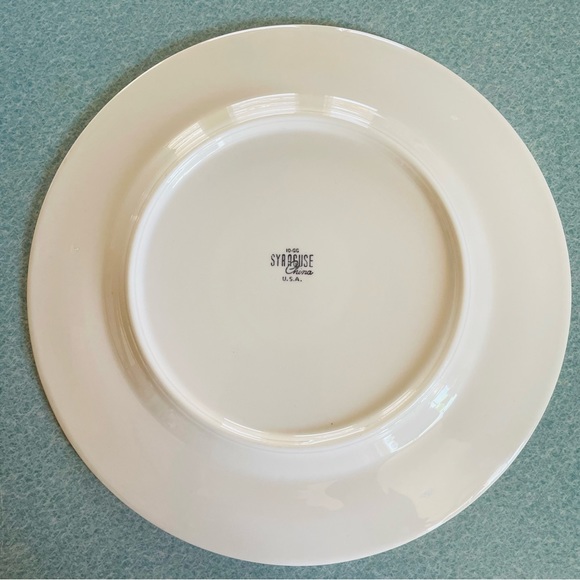 Vintage Syracuse China Plate - Picture 3 of 7